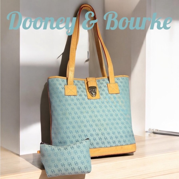 DOONEY & BOURKE Signature Logo Fabric Tote Light Blue H909C Approx 13”L x11.75”H - Picture 16 of 16